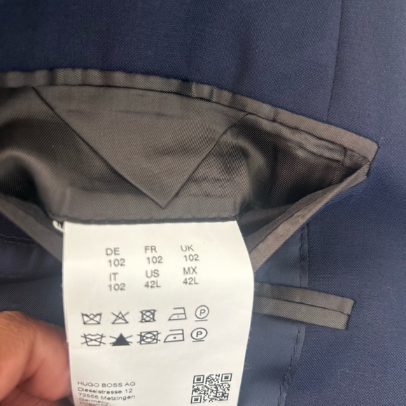 Hugo Boss Men's Navy Blazer - Picture 4 of 12